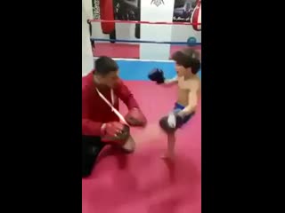 the strongest boy in the world is a kickboxer. boxing punches techniques exercises strength pump up rocking workout training program