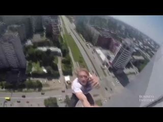 the guy on the edge of the skyscraper works wonders. video selfies of their tricks. tin, funny, humor, games, naked rzhaka watch until the end sex